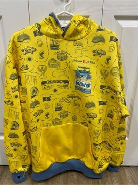 Gasparilla 2026 Pure Gold  Challenge Graphic Yellow Hoodie Sz L by Leslie Jordan
